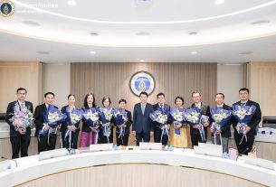คณะวิทย์ ม.มหิดล ร่วมรับการแสดงความยินดีเนื่องในโอกาสที่ Associate Professor Dr. Laran Jensen ได้รับการโปรดเกล้าฯ ให้ดำรงตำแหน่ง “ศาสตราจารย์” สาขาวิชาชีวเคมี