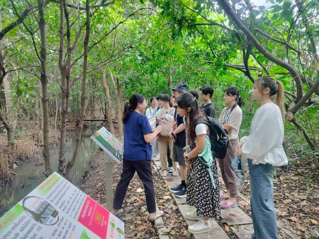 LINE_ALBUM_Bang Krachao_260809_5_1