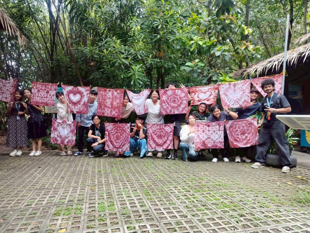 LINE_ALBUM_Bang Krachao_260809_8_1